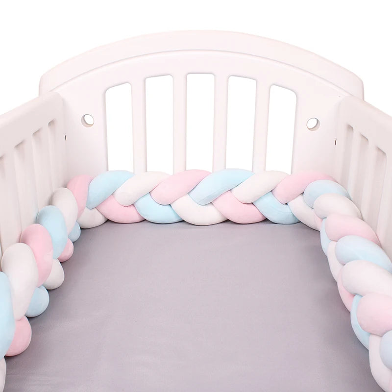 CosyNest™ - Tour de Lit Tressé pour Bébé, Protection et Décoration de Berceau - Bébé Ange