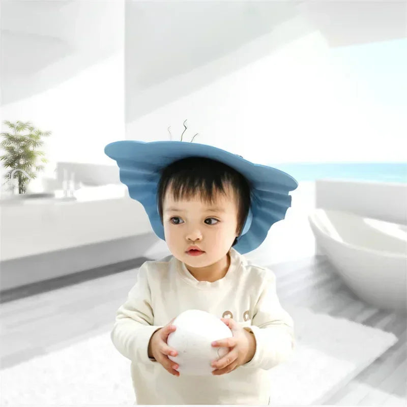 AquaCap™ - Casquette de Bain Ajustable pour Bébé Anti-éclaboussures - Bébé Ange