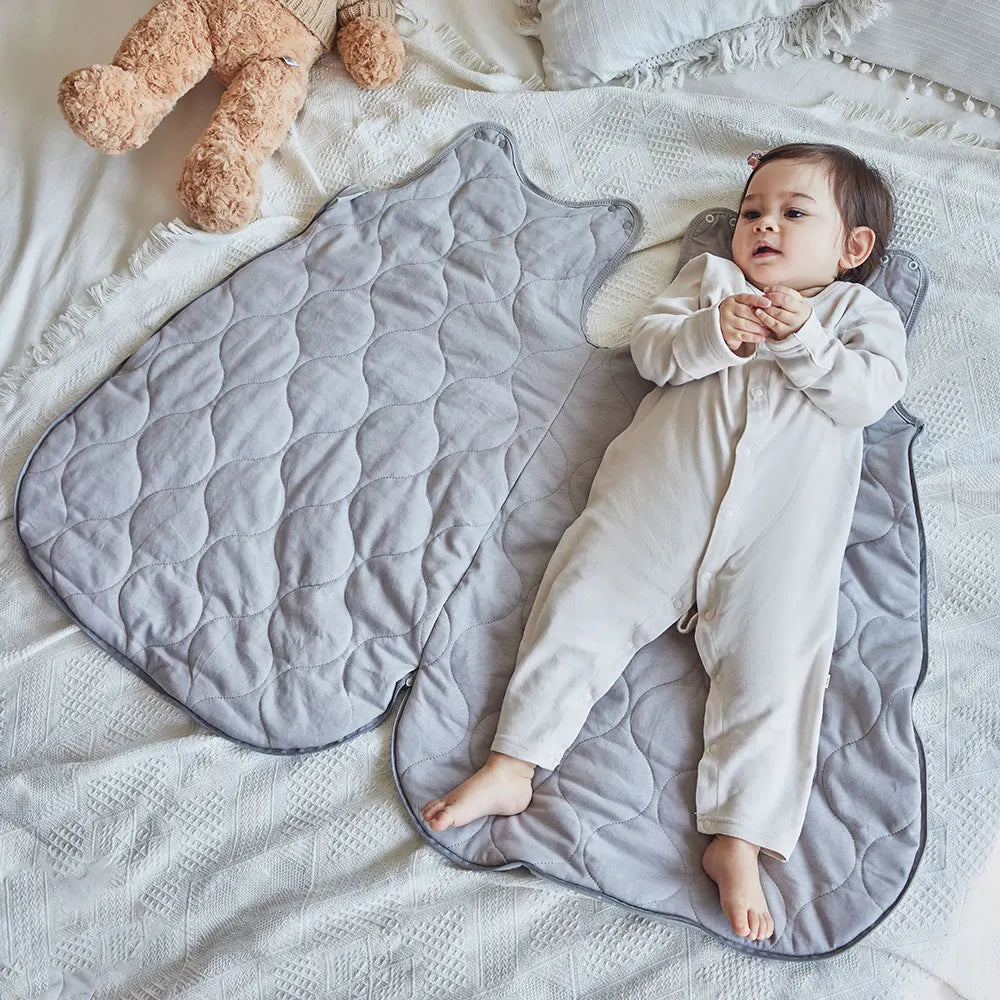 Gigoteuse matelassée à côté de bébé - Bébé Ange